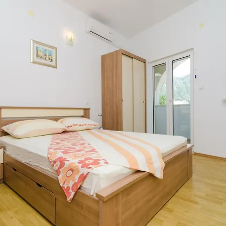 Appartement & Bari I - With Balcony And View First Floor -apt 4