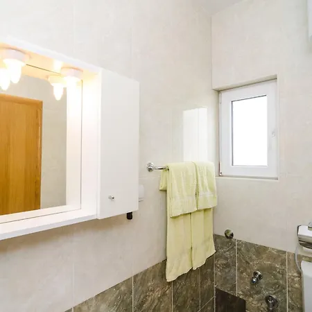 & Bari I - With Balcony And View First Floor -apt 10 * Mlini