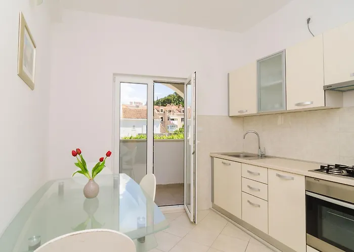 & Bari I - With Balcony And View First Floor -apt 10 * Mlini